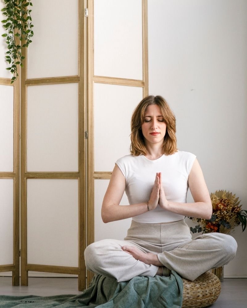 Posición de Yoga